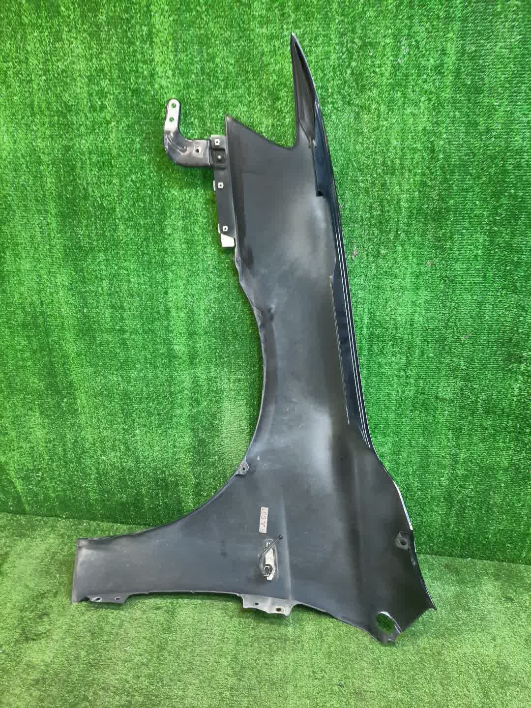 Крыло правое переднее MITSUBISHI LANCER, GALANT FORTIS CY4A, CY2A, CY3A, CY6A, CX6A, CX4A, CX3A 5474 4 ракурс