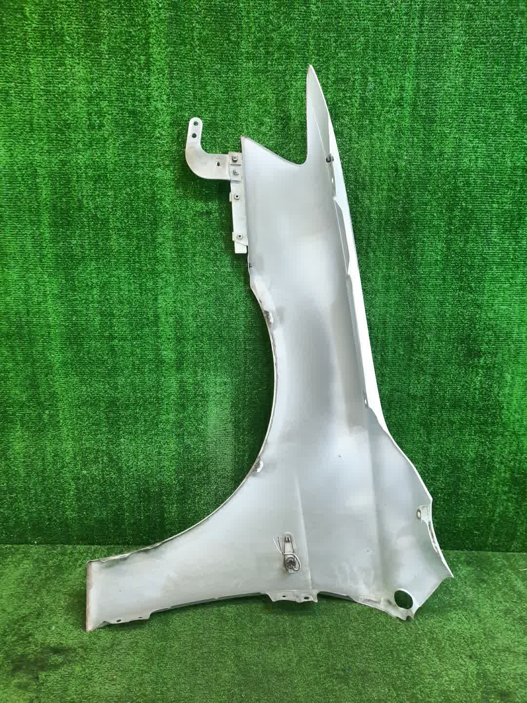 Крыло правое переднее MITSUBISHI LANCER, GALANT FORTIS CY4A, CY2A, CY3A, CY6A, CX6A, CX4A, CX3A 5562 3 ракурс