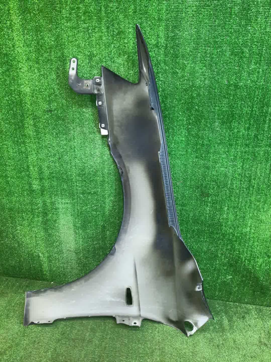 Крыло правое переднее MITSUBISHI LANCER, GALANT FORTIS CY4A, CY2A, CY3A, CY6A, CX6A, CX4A, CX3A 5724 3 ракурс