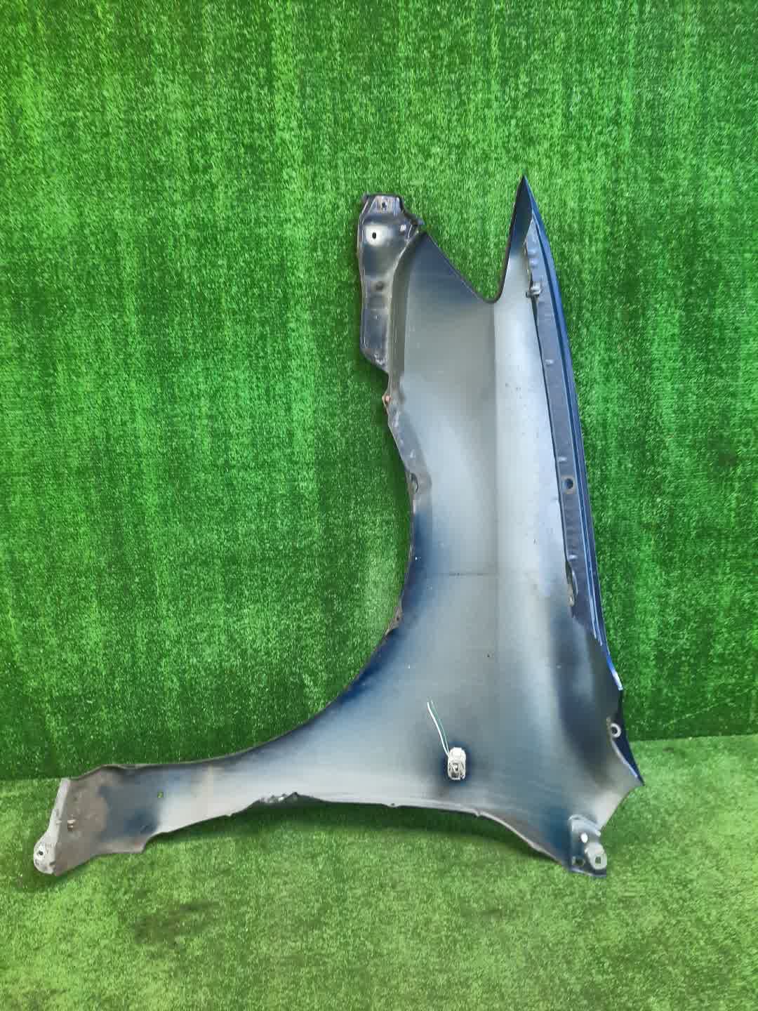 Крыло правое переднее TOYOTA COROLLA FIELDER NZE121G 5731 5 ракурс