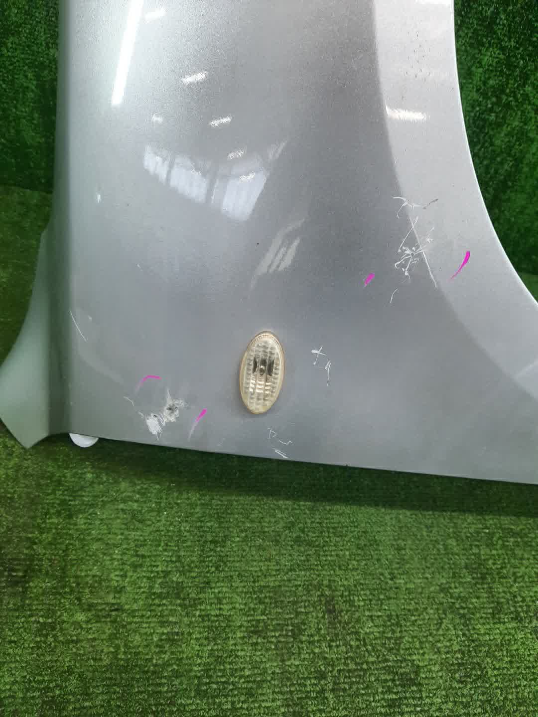 Крыло правое переднее MAZDA AXELA, MAZDA 3, 3 BK5P, BK3P, BKEP, BK SEDAN 3 ракурс