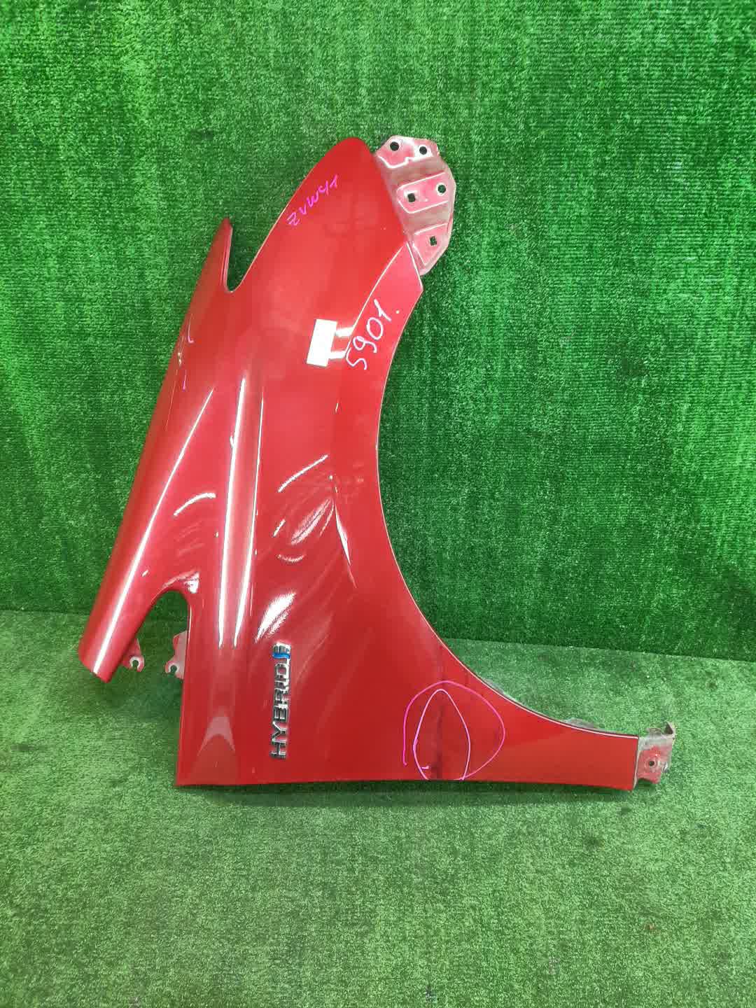 Крыло правое переднее TOYOTA PRIUS ALPHA ZVW41W, ZVW40W 5901 1 ракурс