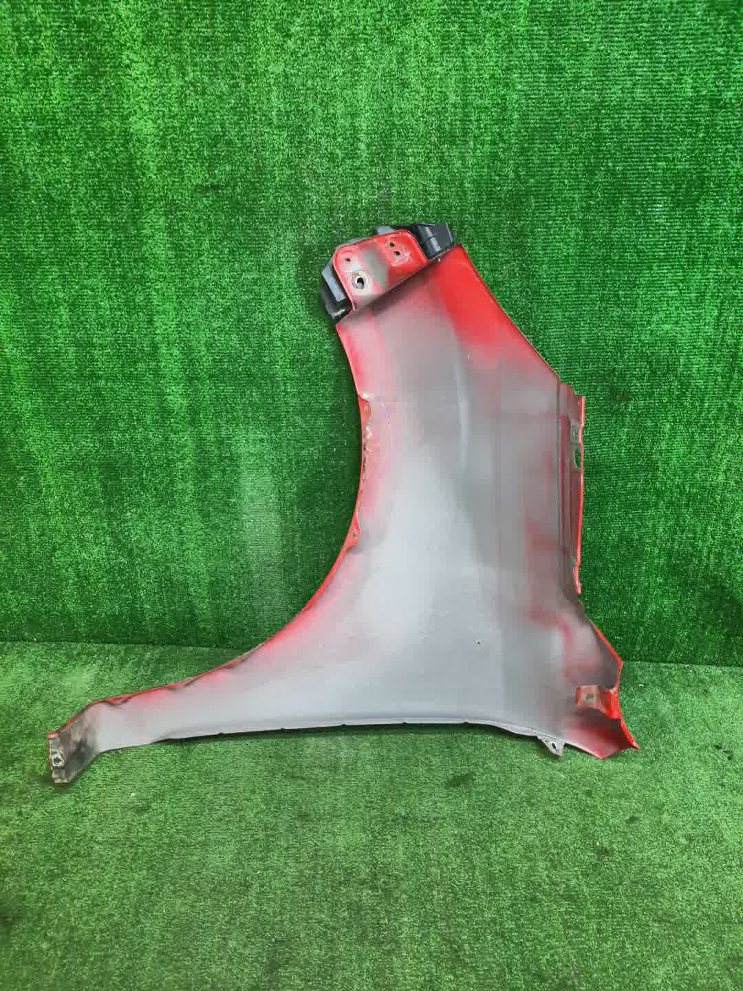 Крыло правое переднее DAIHATSU RUSH, BE-GO J210E, J200E, J210G, J200G 5926 4 ракурс