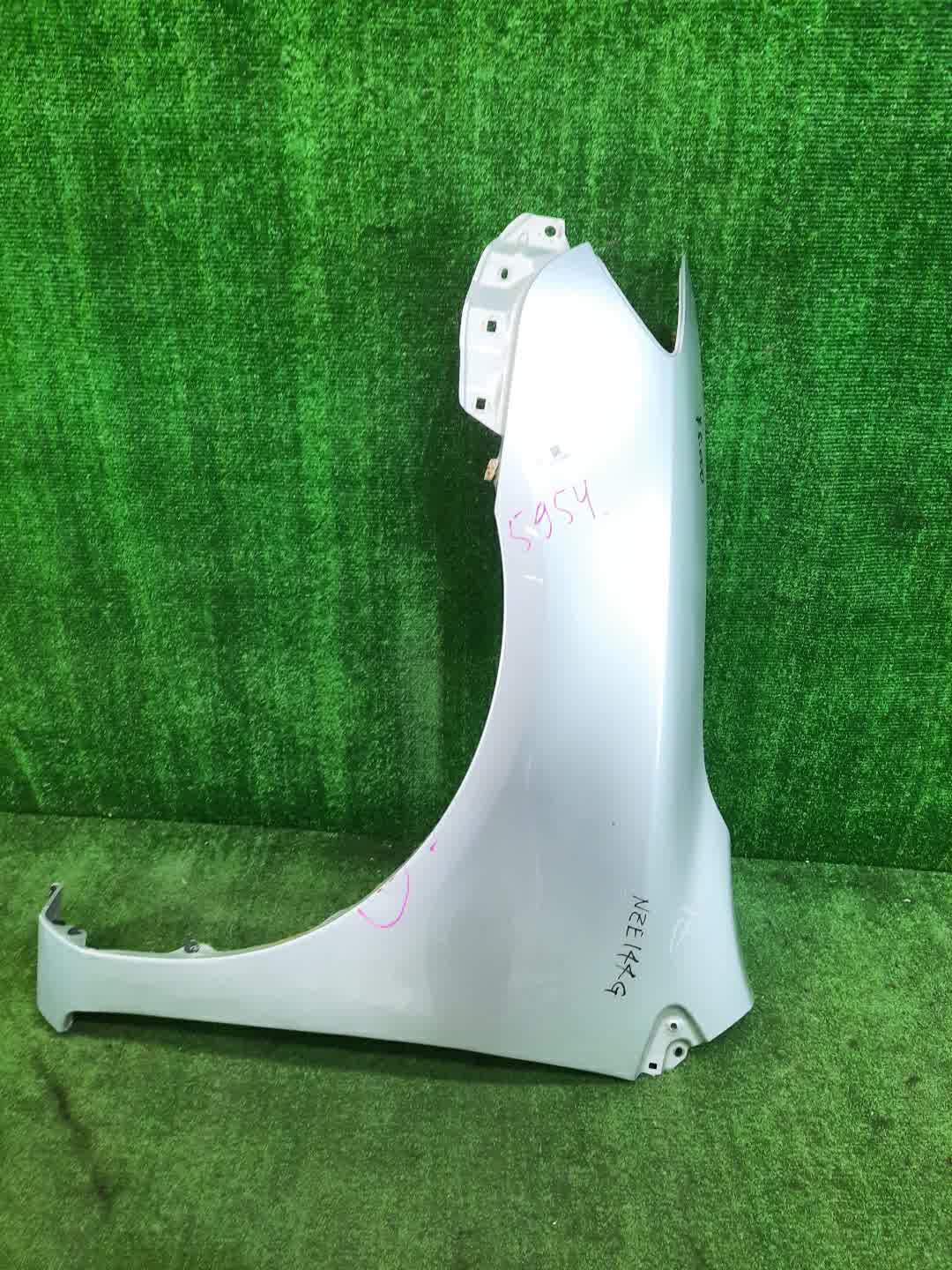 Крыло левое переднее TOYOTA COROLLA FIELDER, COROLLA  AXIO ZRE144G, ZRE142G, NZE144G, NZE141G, NZE141, NZE144, ZRE142, ZRE144 5954 1 ракурс