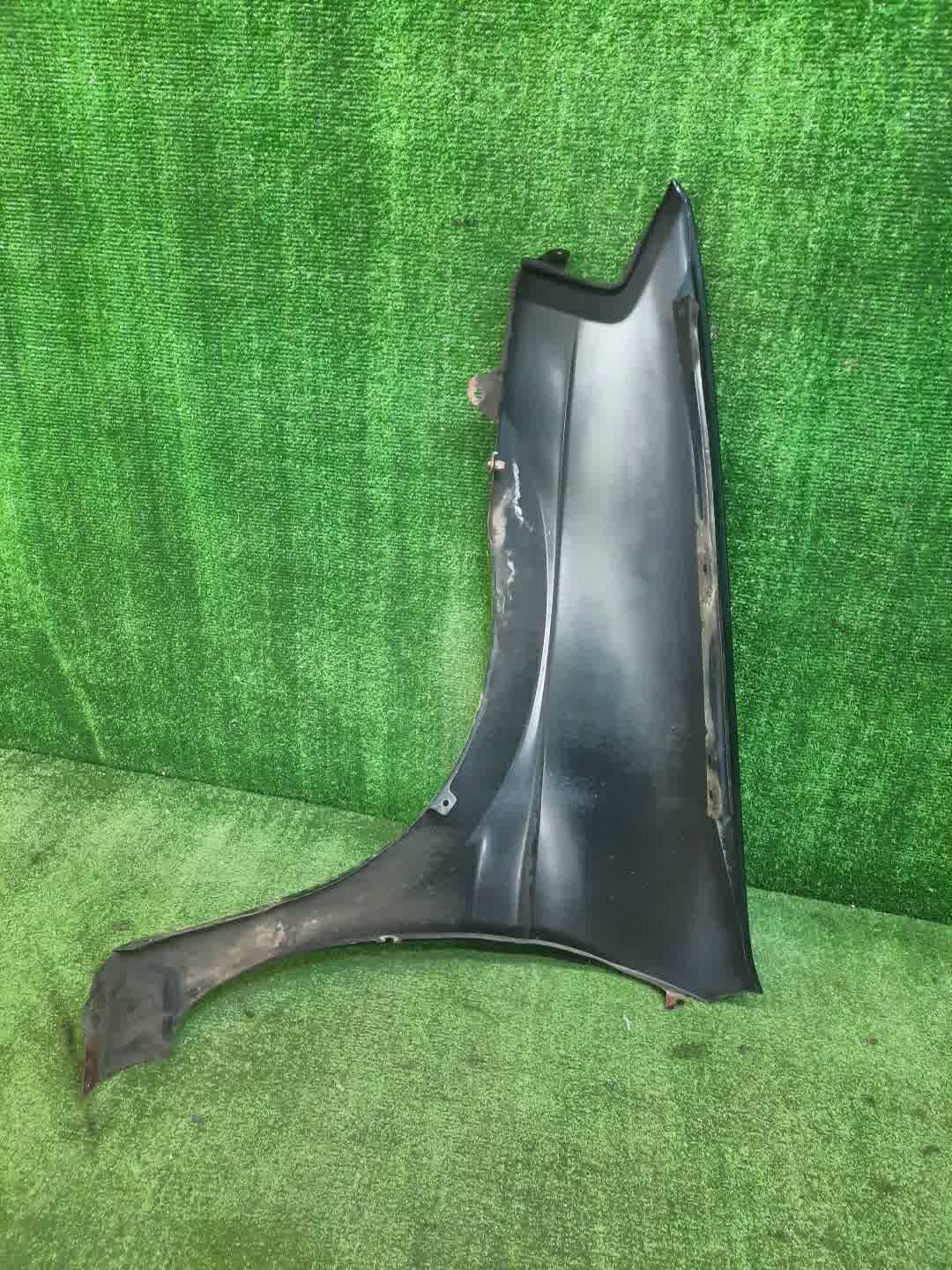 Крыло правое переднее MAZDA DEMIO DW3W, DW5W 6039 4 ракурс