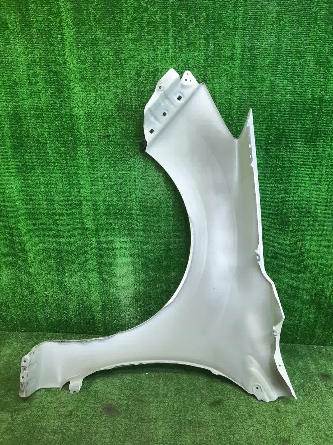 Крыло правое переднее SUBARU IMPREZA GP2, GP3, GP6, GJ2, GJ3, GJ6, GJ7, GP7 6113 4 ракурс