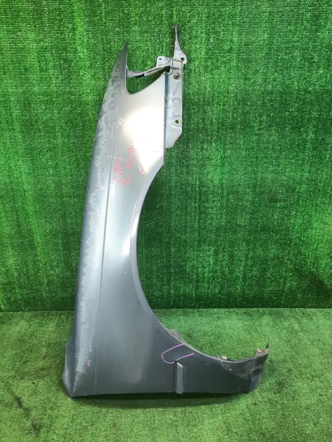 Крыло правое переднее TOYOTA COROLLA AE100, AE101, AE109, EE101, EE102, EE103, EE104, AE104, CE107, EE107, CE100, CE106, EE106, CE102, CE104, CE109, CE105, EE108 6219 1 ракурс