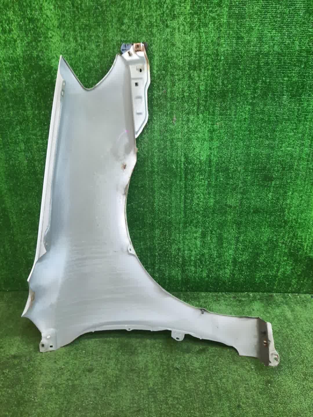 Крыло левое переднее TOYOTA COROLLA, COROLLA FIELDER ZZE124, NZE121, NZE120, ZZE122, NZE124, CE121, NZE121G, ZZE123G, ZZE124G, ZZE122G, NZE124G , 1ZZ-FE 6319 5 ракурс
