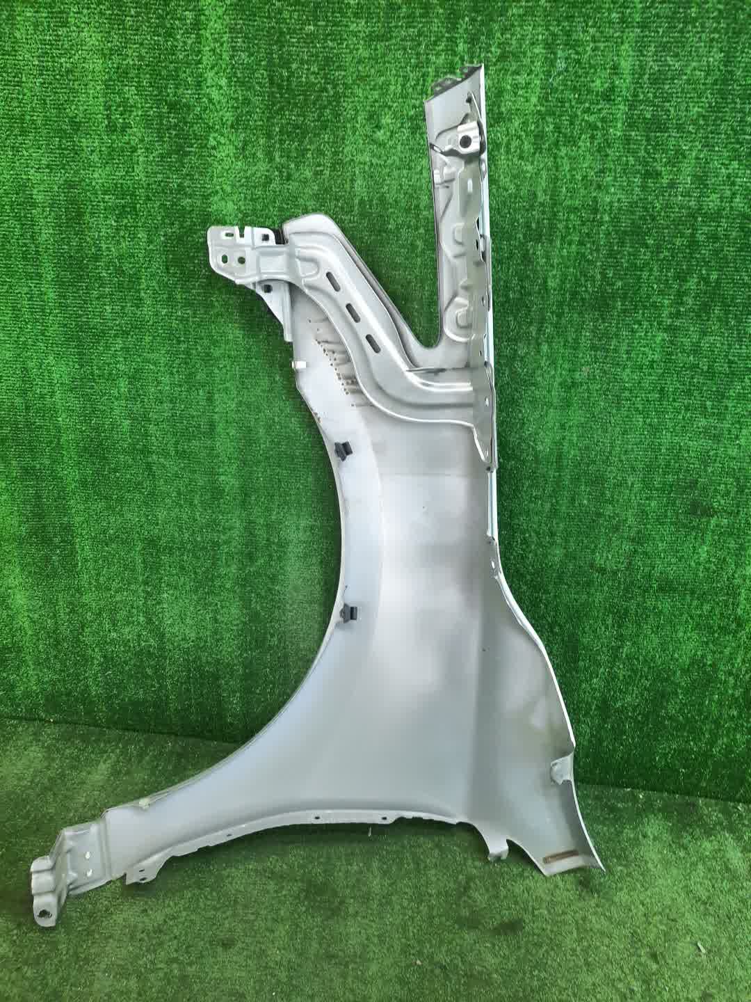 Крыло правое переднее NISSAN TEANA L33 6340 4 ракурс