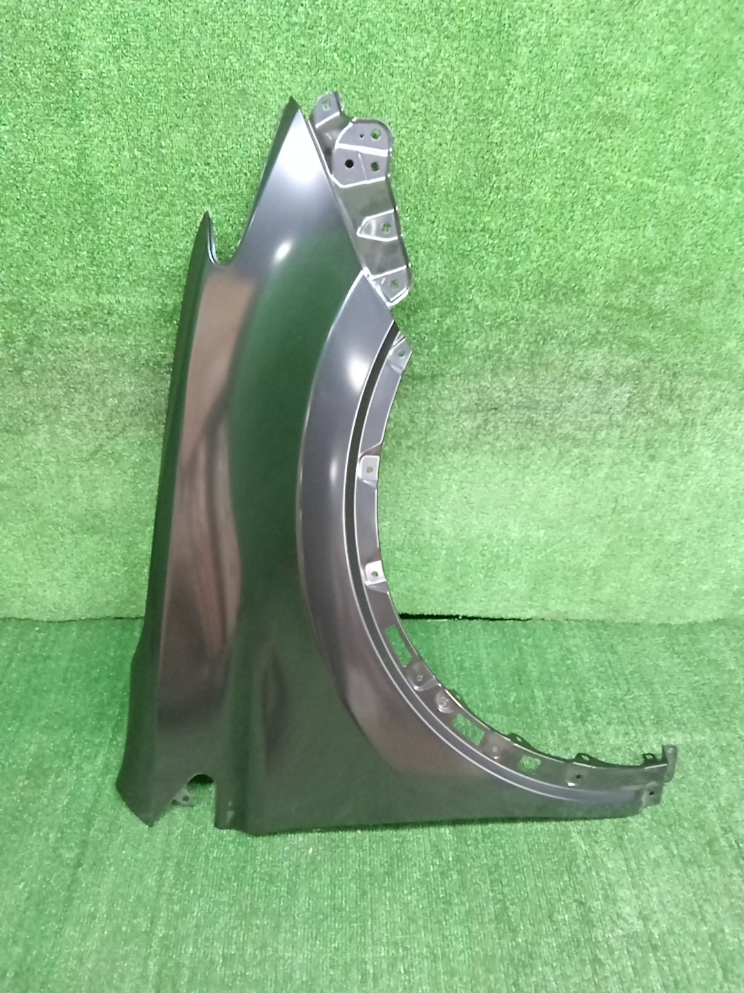 Крыло правое переднее TOYOTA RAV4 ASA42 53811-42320 1 ракурс