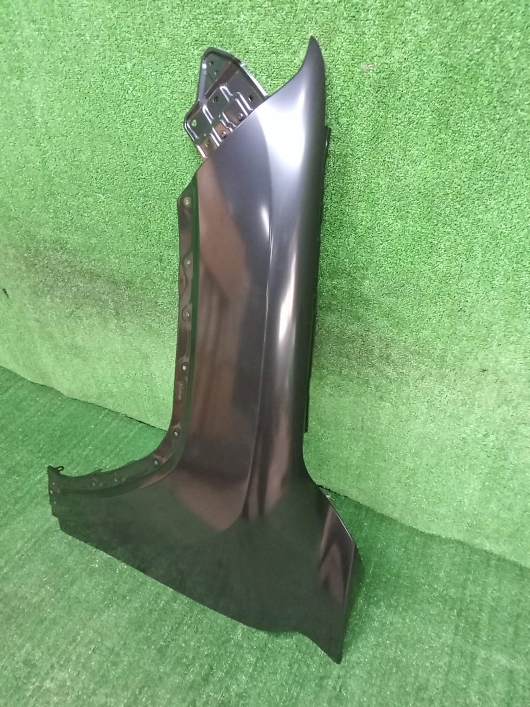 Крыло левое переднее TOYOTA LAND CRUISER VJA300 53802-60E40 3 ракурс