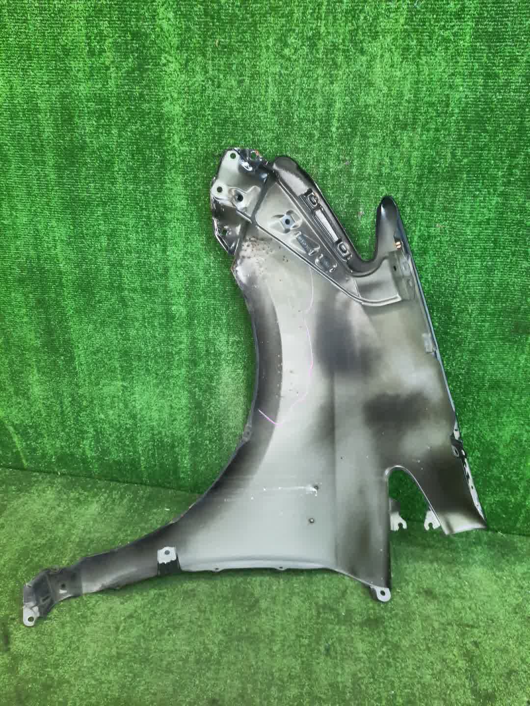 Крыло правое переднее TOYOTA PRIUS ALPHA ZVW41W, ZVW40W 6580 4 ракурс