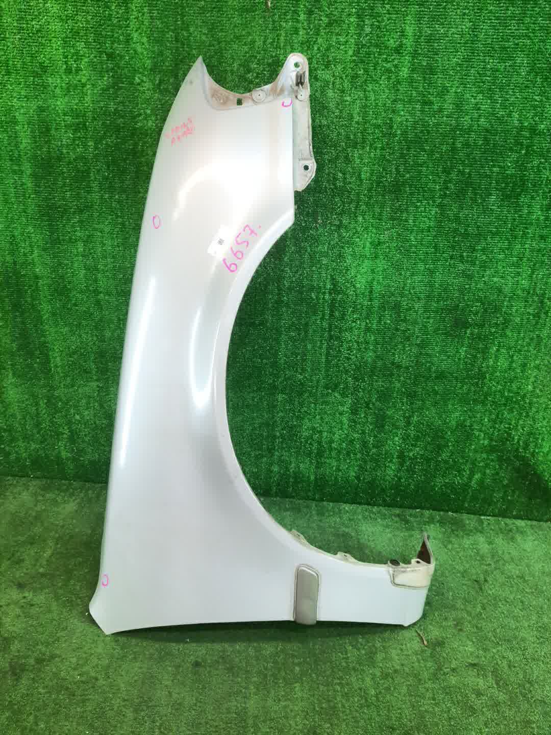 Крыло правое переднее TOYOTA SPRINTER AE111, AE114, AE110, EE111, CE110, CE114 6657 1 ракурс