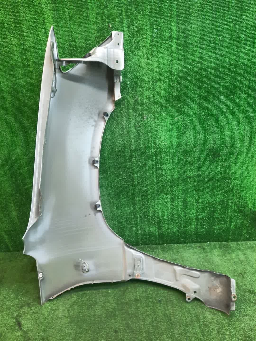 Крыло левое переднее TOYOTA HARRIER MCU15W, MCU10W, SXU15W, SXU10W, ACU10W, ACU15W 6724 3 ракурс