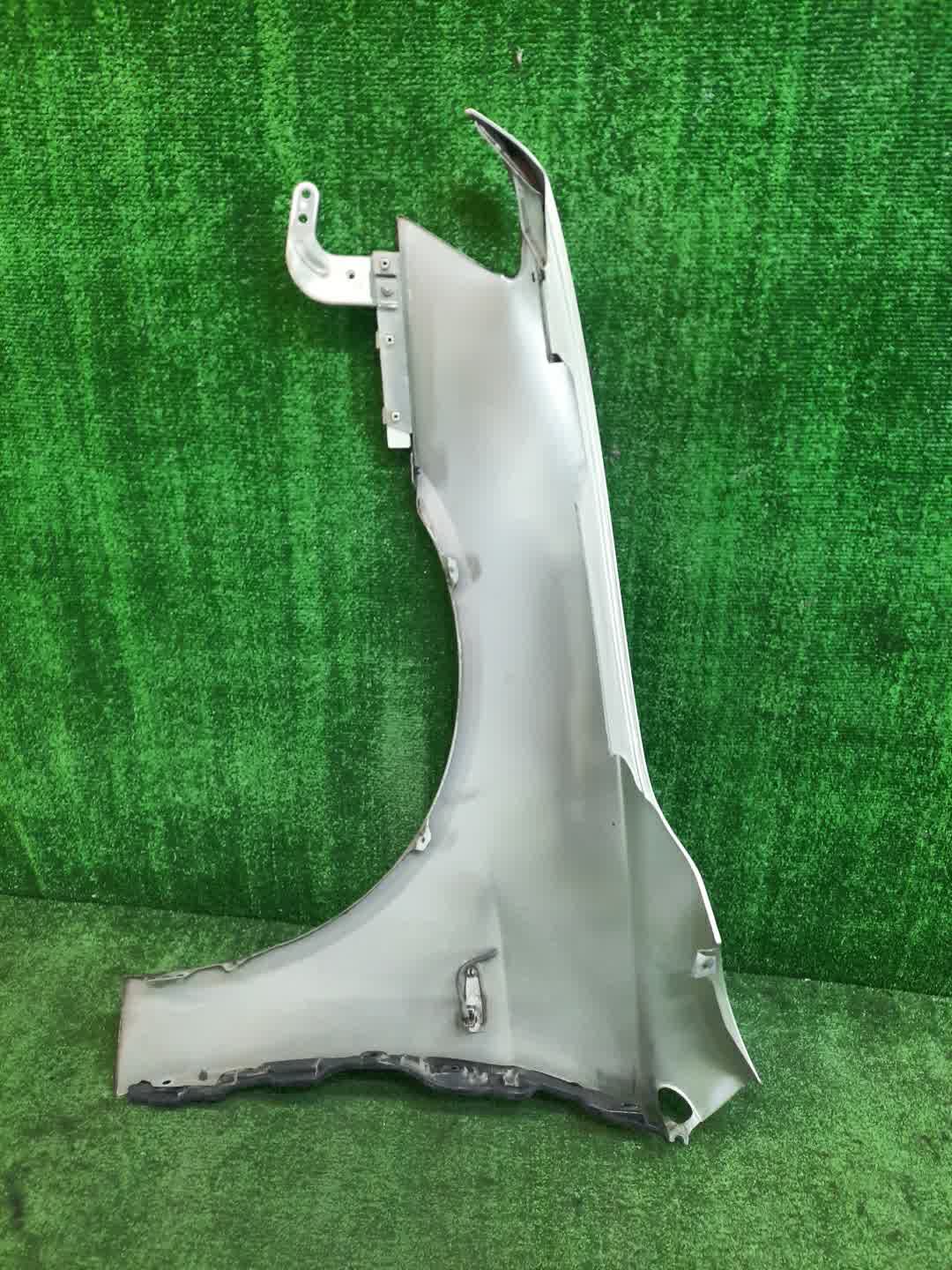 Крыло правое переднее MITSUBISHI LANCER, GALANT FORTIS CY4A, CY2A, CY3A, CY6A, CX6A, CX4A, CX3A 6731 3 ракурс