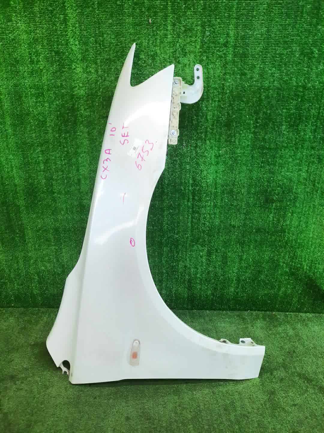 Крыло правое переднее MITSUBISHI LANCER, GALANT FORTIS CY4A, CY2A, CY3A, CY6A, CX6A, CX4A, CX3A 6753 1 ракурс