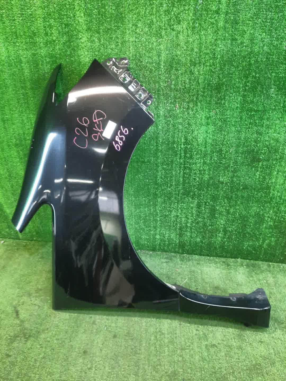 Крыло правое переднее NISSAN SERENA C26 6856 1 ракурс Крыло правое переднее NISSAN SERENA C26 6856 1 ракурс