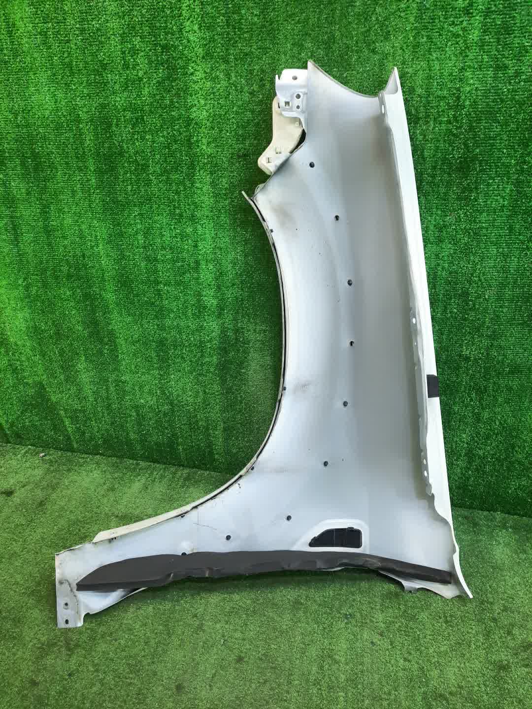 Крыло правое переднее FORD ESCAPE LFAL3F, LFAL3P 6863 2 ракурс