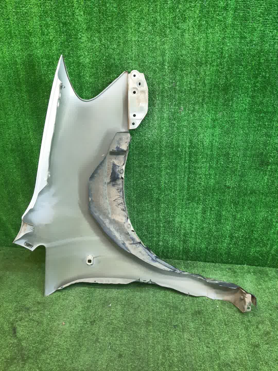 Крыло левое переднее TOYOTA IPSUM ACM21W, ACM26W 6878 4 ракурс