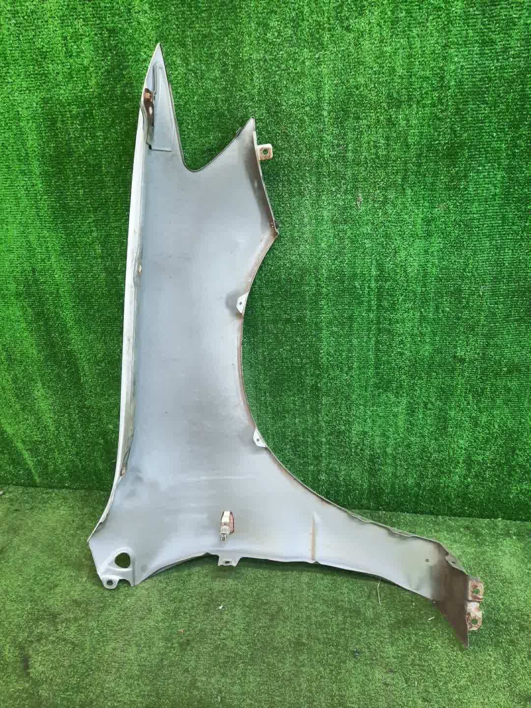 Крыло левое переднее MITSUBISHI LANCER CEDIA, LANCER CS2A, CS5W, CS5A, CS3W, CS9W, CS9A, CS1A, CS2W, CS2V, CS3A, CS6A 6892 4 ракурс