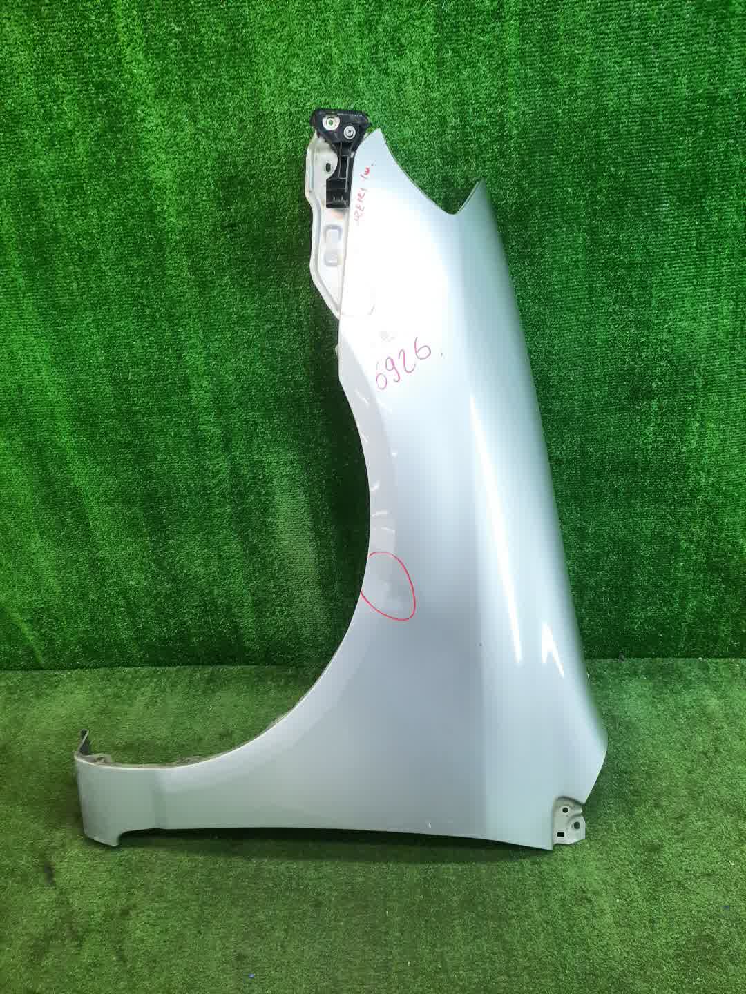Крыло левое переднее TOYOTA COROLLA FIELDER NZE121 6926 1 ракурс