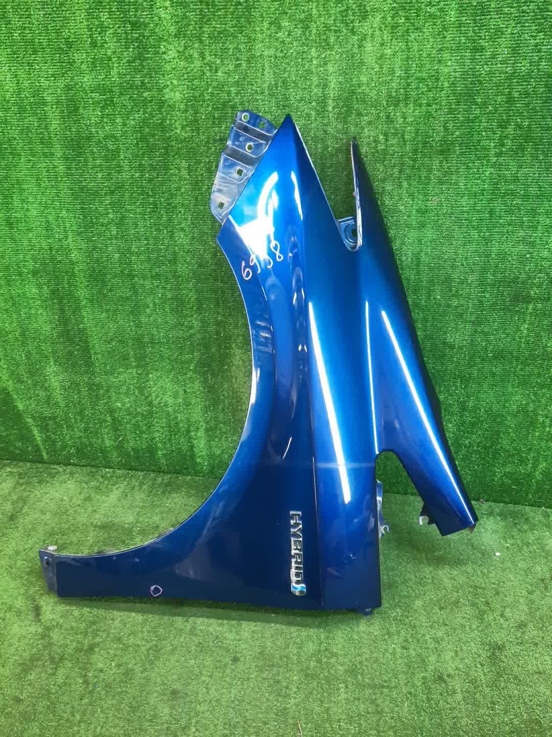 Крыло левое переднее TOYOTA PRIUS ZVW30 6998 1 ракурс