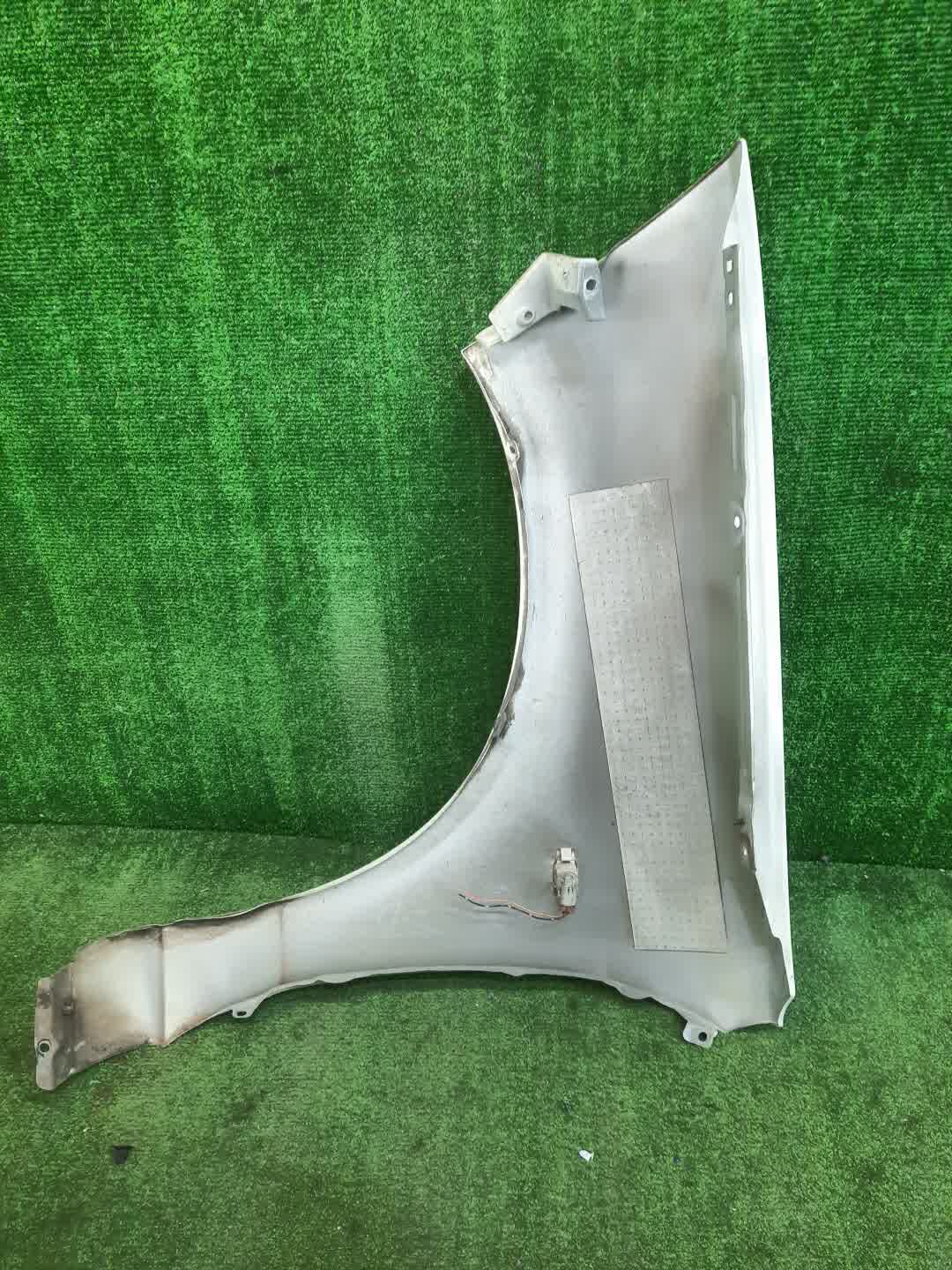 Крыло правое переднее NISSAN WINGROAD Y11 7065 3 ракурс