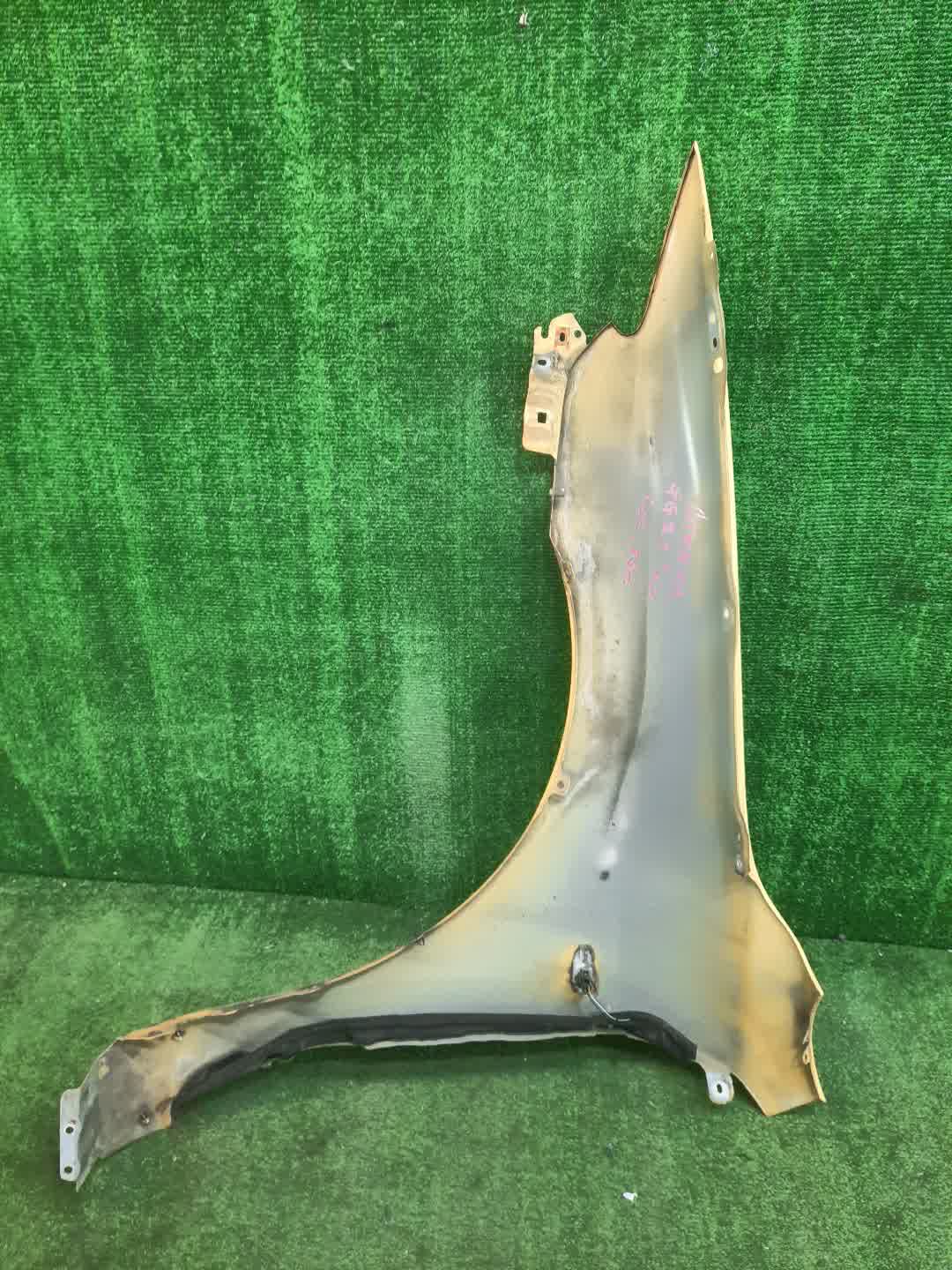 Крыло правое переднее MAZDA ATENZA, MAZDA 6 GG3S, GY3W, GYEW, GGEP, GGES, GG3P, GY, GG 7072 3 ракурс