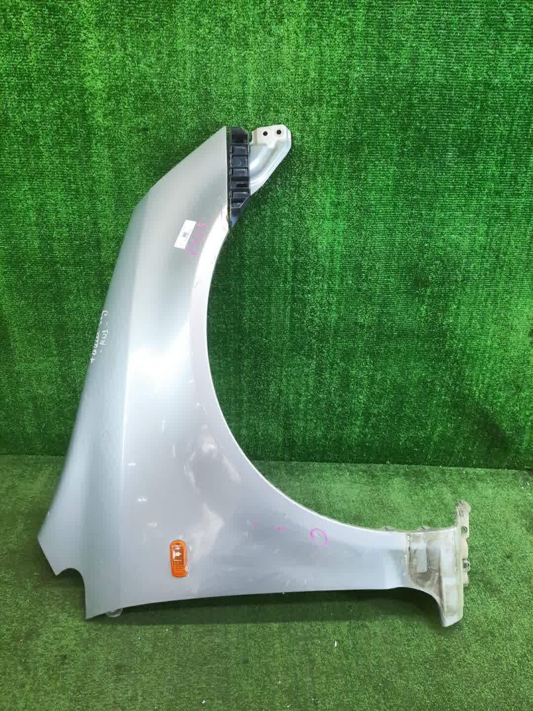 Крыло правое переднее HONDA STREAM RN2, RN1, RN3, RN4, RN5 7125 1 ракурс