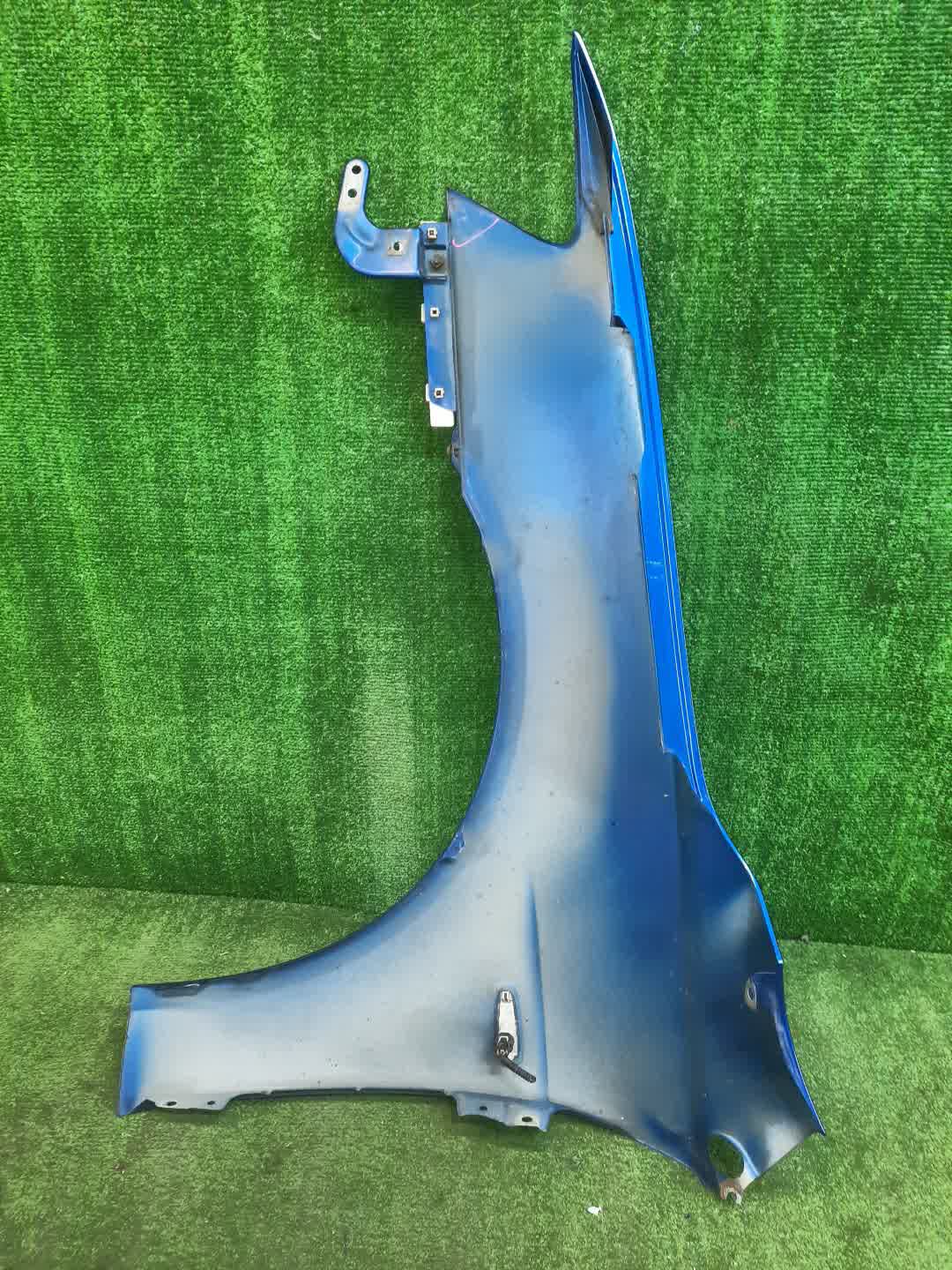 Крыло правое переднее MITSUBISHI LANCER, GALANT FORTIS CY4A, CY2A, CY3A, CY6A, CX6A, CX4A, CX3A 7129 5 ракурс