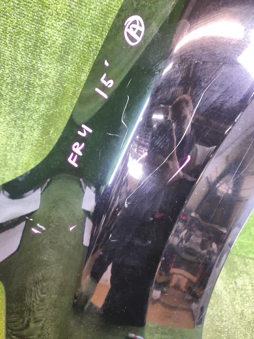Крыло правое переднее HONDA JADE FR4 7141 3 ракурс