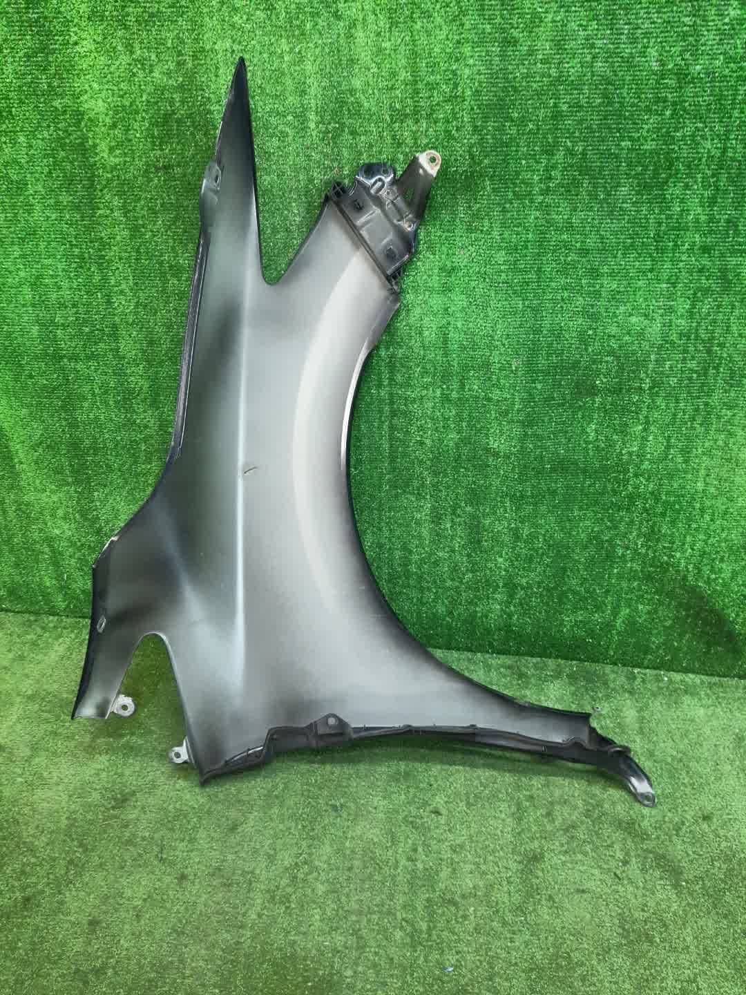 Крыло левое переднее HONDA JADE FR4 7142 4 ракурс
