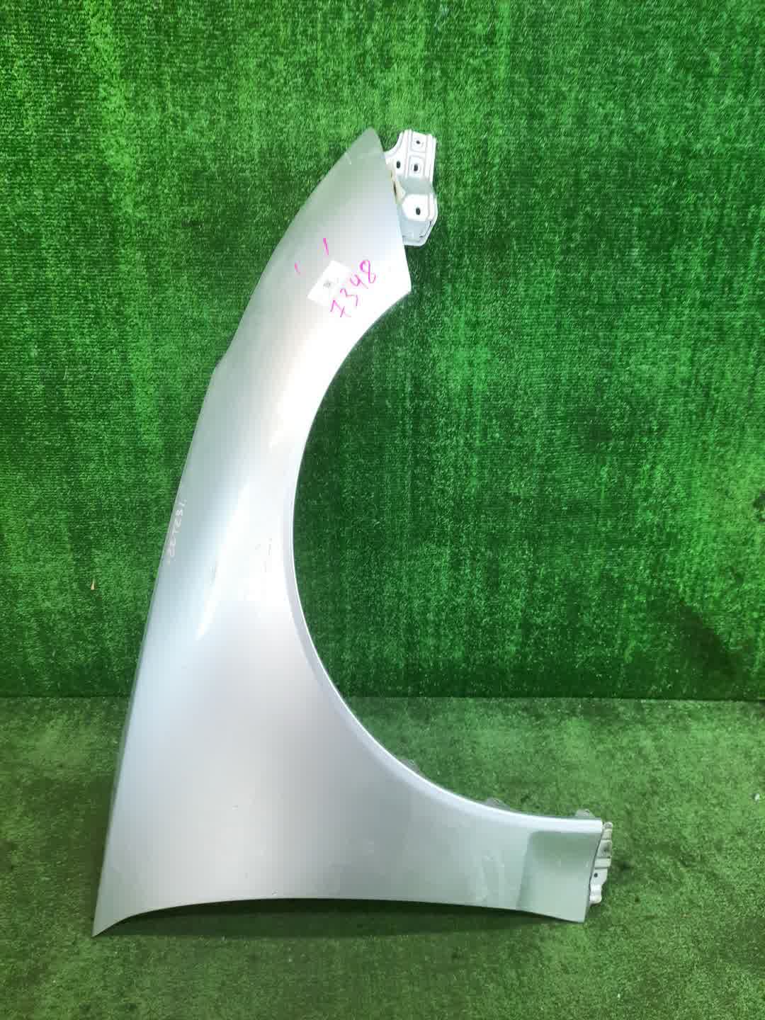 Крыло правое переднее TOYOTA CELICA ZZT230, ZZT231 7348 1 ракурс