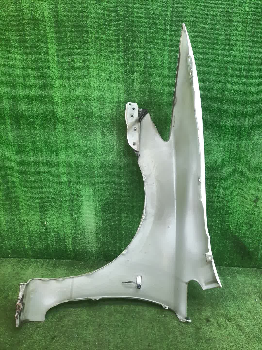 Крыло правое переднее HONDA CIVIC FD2, FD1, FD3 7350 4 ракурс