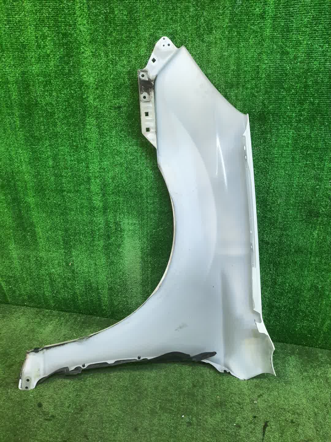 Крыло правое переднее SUBARU LEGACY BRG 7360 4 ракурс