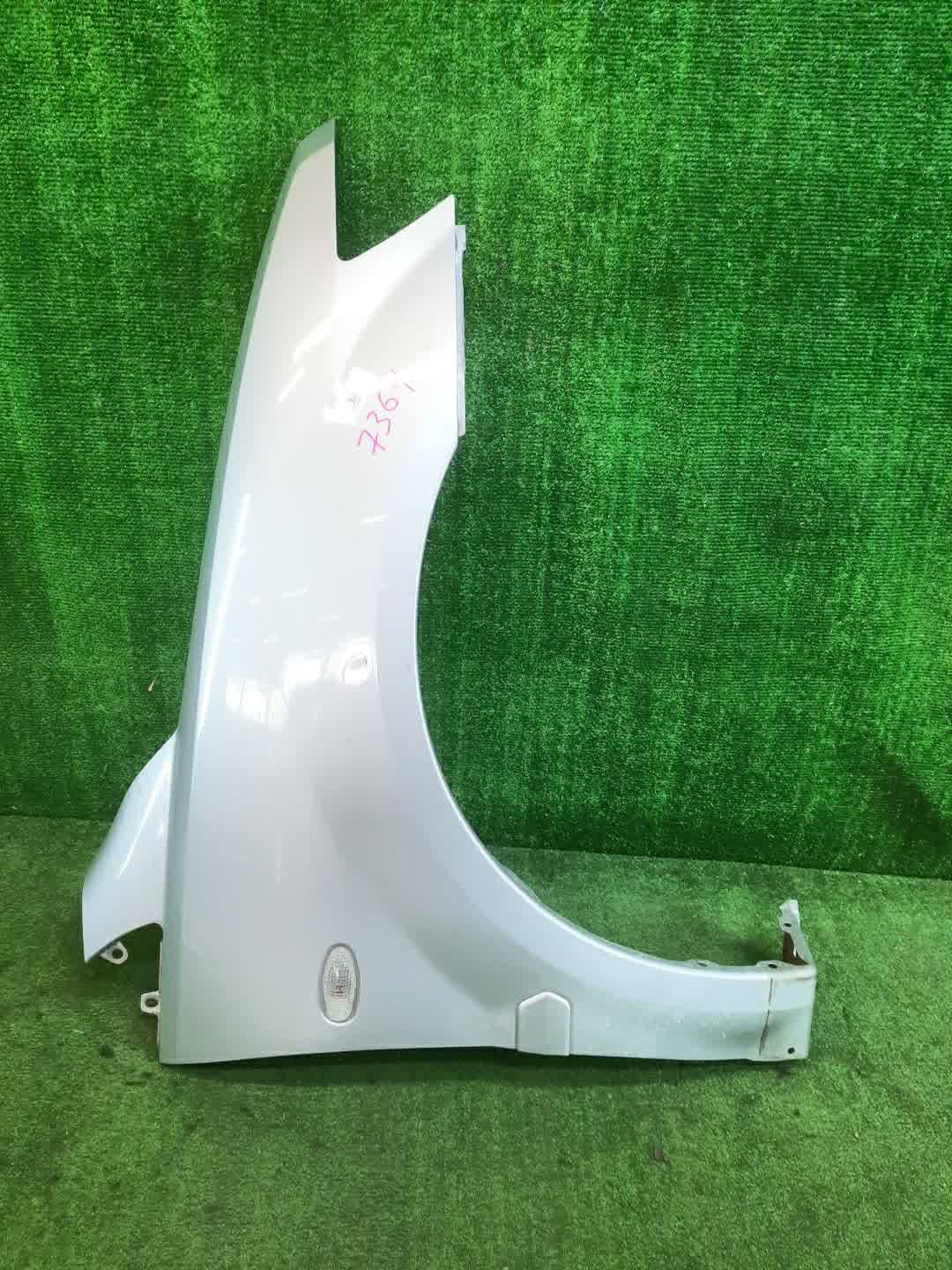 Крыло правое переднее MITSUBISHI CHARIOT GRANDIS, CHARIOT N84W, N94W, N96W, N86W 7364 1 ракурс