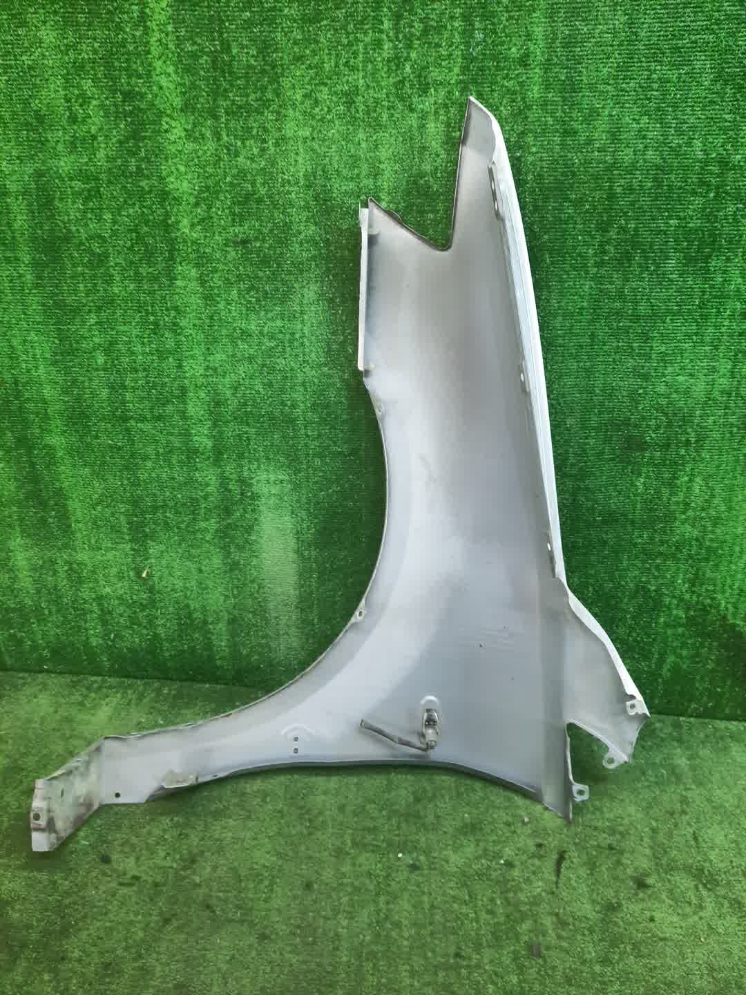 Крыло правое переднее MITSUBISHI CHARIOT GRANDIS, CHARIOT N84W, N94W, N96W, N86W 7364 3 ракурс