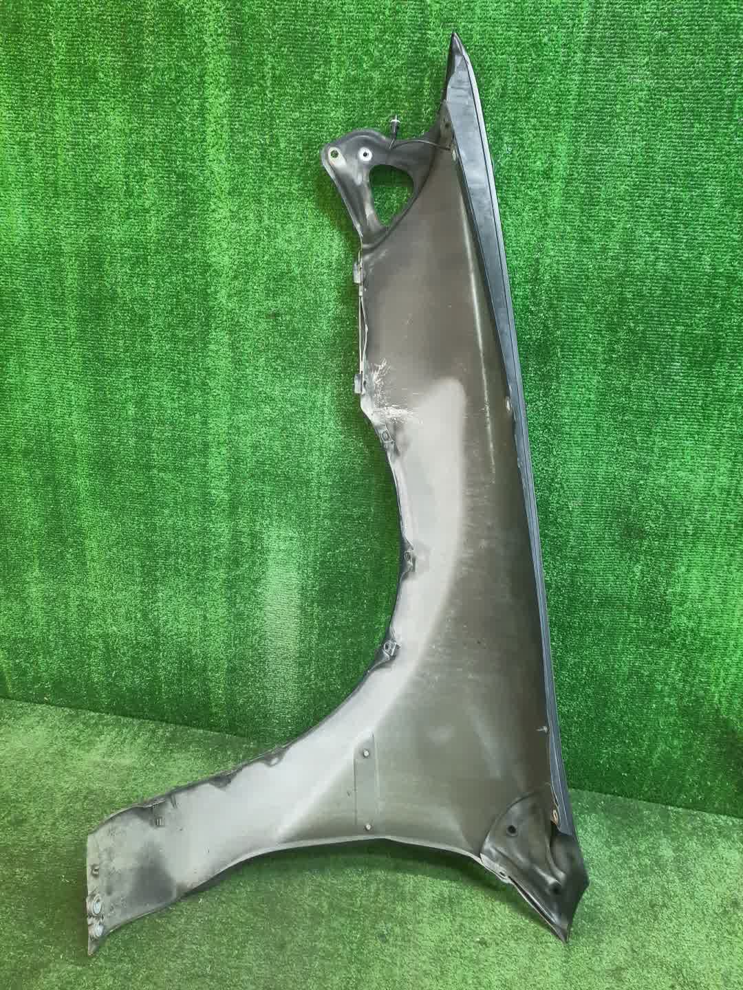 Крыло правое переднее TOYOTA CARINA ED ST183 7394 3 ракурс