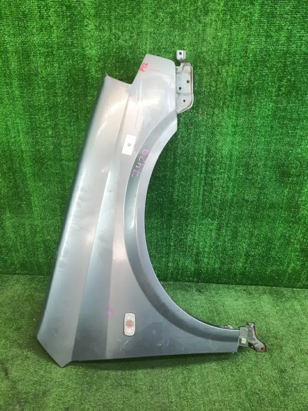 Крыло правое переднее NISSAN PRIMERA P12, QP12, TNP12, TP12, HP12, RP12, WTNP12, WHP12, WRP12 7429 1 ракурс Крыло правое переднее NISSAN PRIMERA P12, QP12, TNP12, TP12, HP12, RP12, WTNP12, WHP12, WRP12 7429 1 ракурс