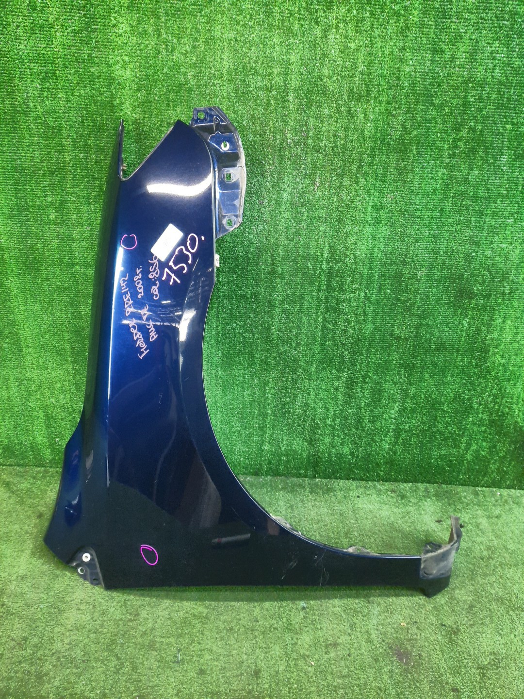 Крыло правое переднее TOYOTA COROLLA FIELDER, COROLLA  AXIO ZRE144G, ZRE142G, NZE144G, NZE141G, NZE141, NZE144, ZRE142, ZRE144 7530 1 ракурс