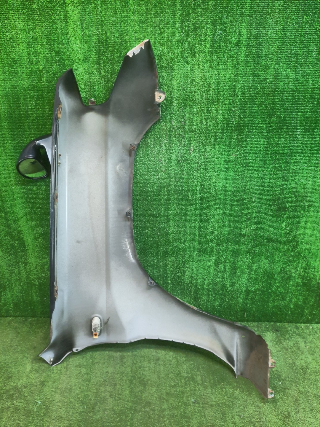 Крыло левое переднее MITSUBISHI PAJERO IO H76W, H66W, H67W, H77W 7641 5 ракурс