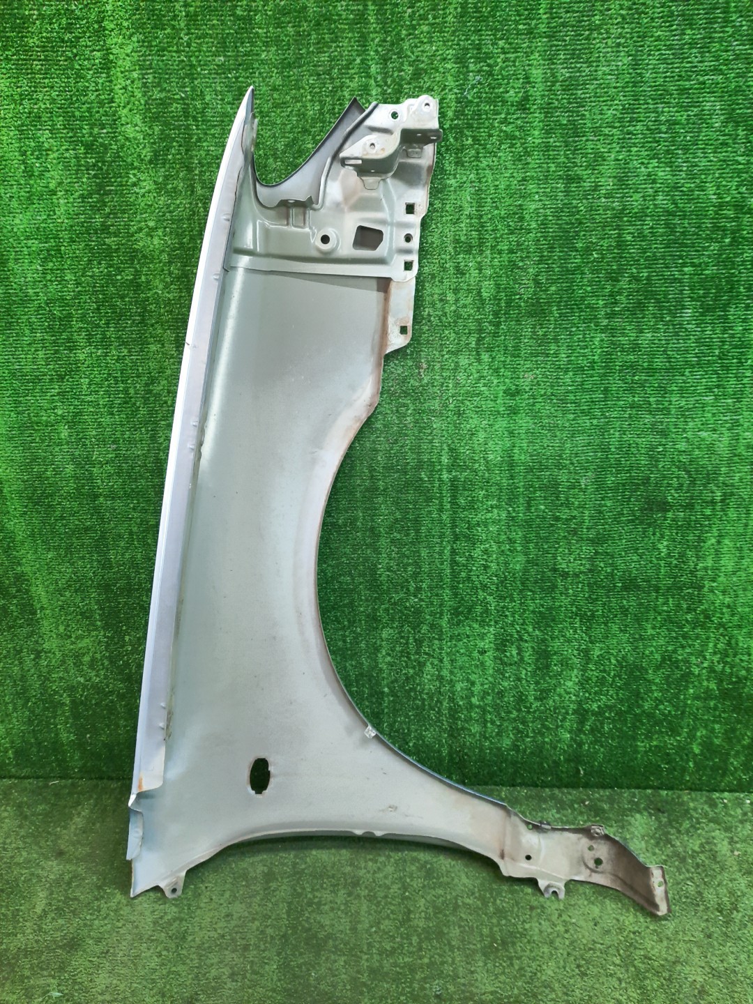 Крыло левое переднее SUBARU IMPREZA WRX, IMPREZA GDA, GGA, GDD, GG2, GG9, GGD, GG3, GGC, GD3, GD2, GD9 7705 5 ракурс