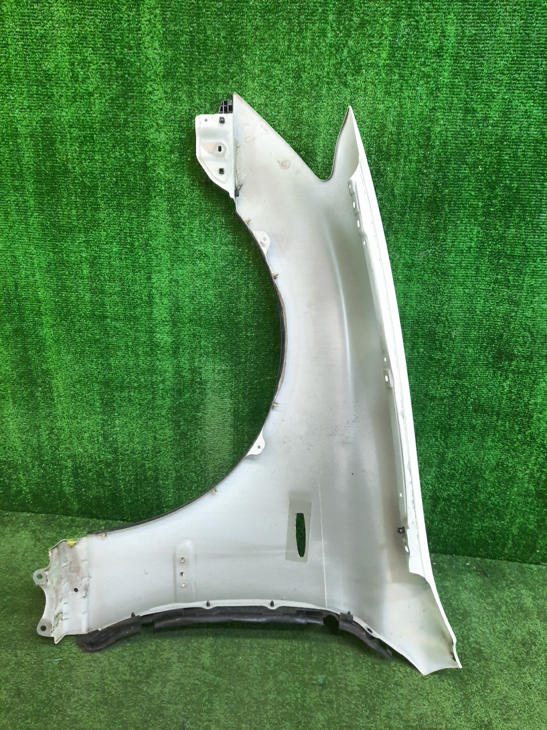 Крыло правое переднее TOYOTA CROWN GRS182, GRS180, GRS181, GRS183, GRS184 7833 5 ракурс