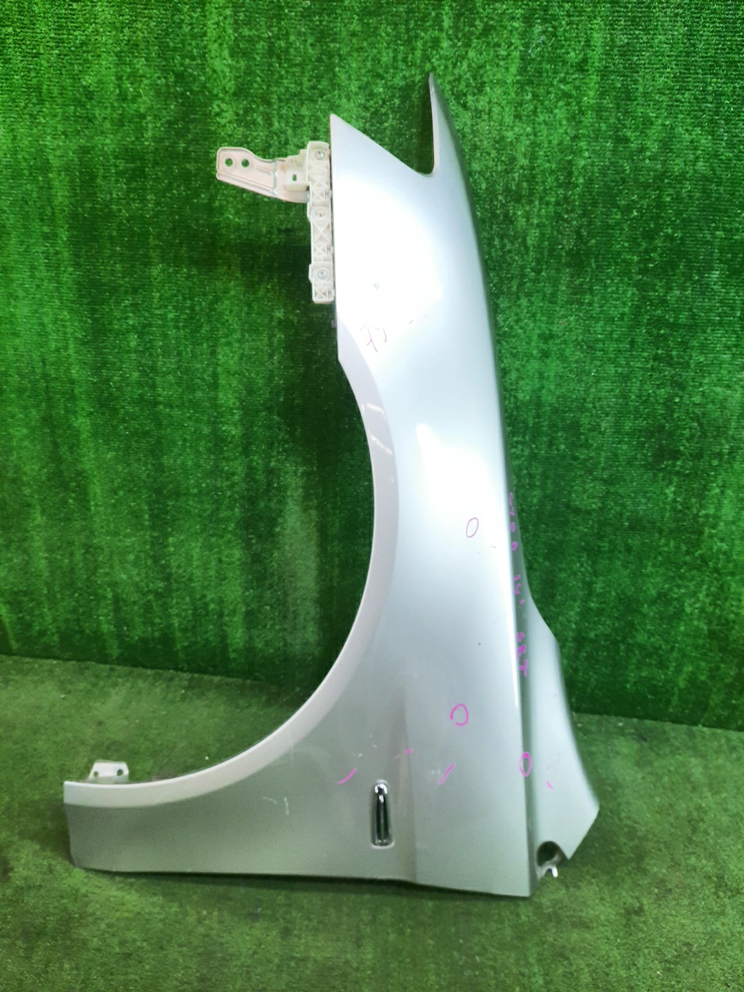 Крыло левое переднее MITSUBISHI LANCER, GALANT FORTIS CY4A, CY2A, CY3A, CY6A, CX6A, CX4A, CX3A 7902 1 ракурс