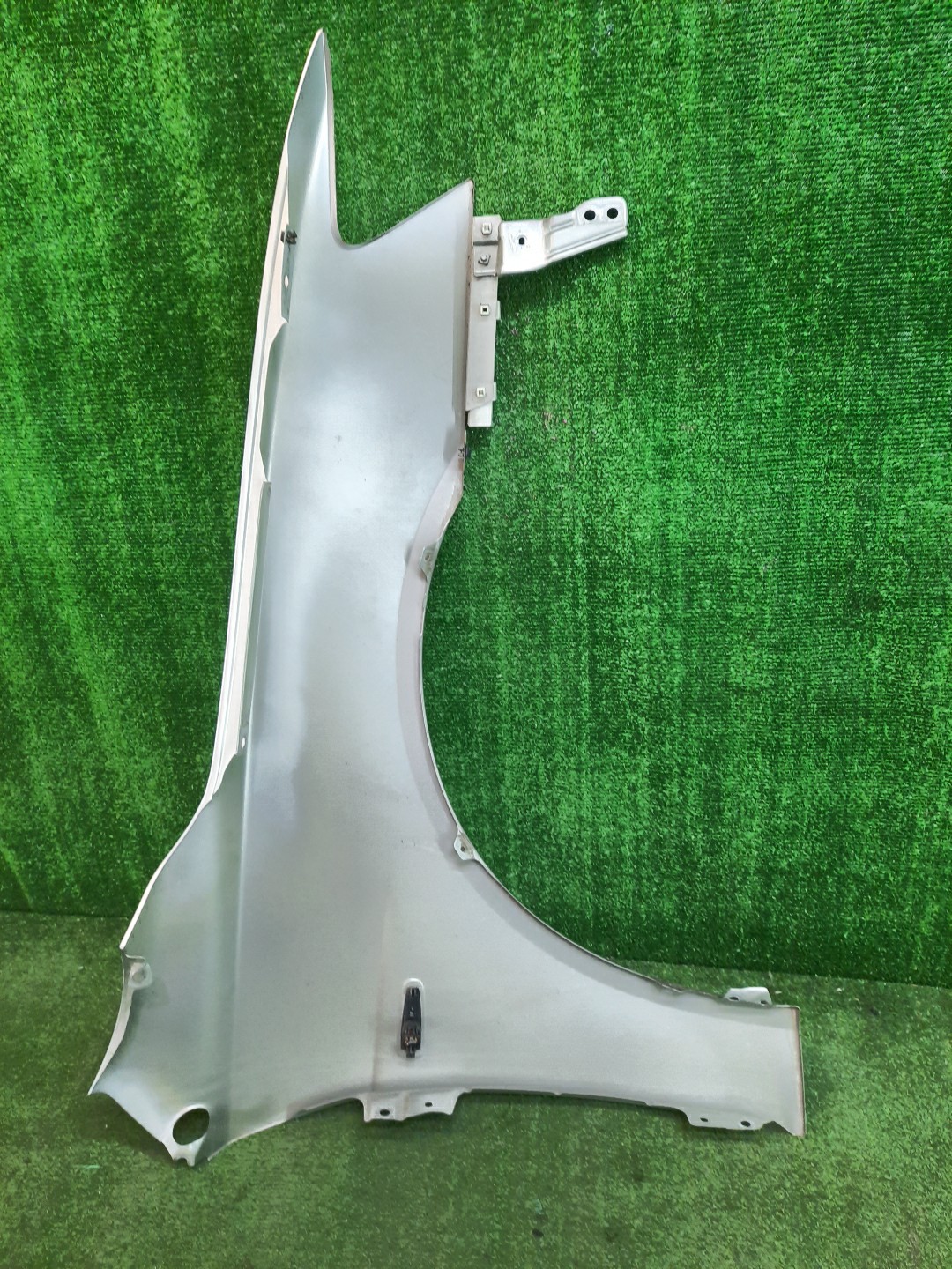 Крыло левое переднее MITSUBISHI LANCER, GALANT FORTIS CY4A, CY2A, CY3A, CY6A, CX6A, CX4A, CX3A 7902 4 ракурс