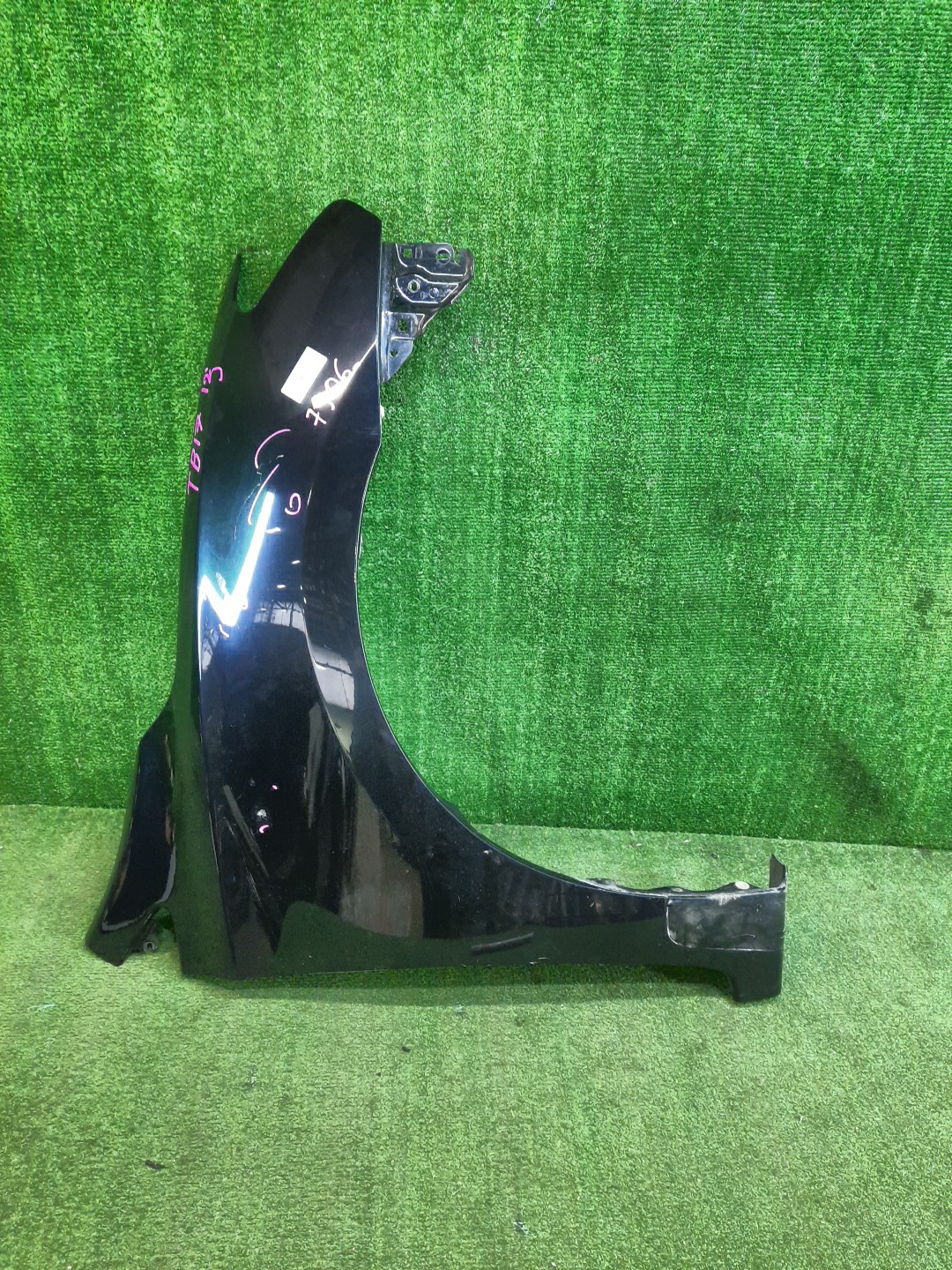 Крыло правое переднее NISSAN SENTRA, SYLPHY B17, TB17 7906 1 ракурс