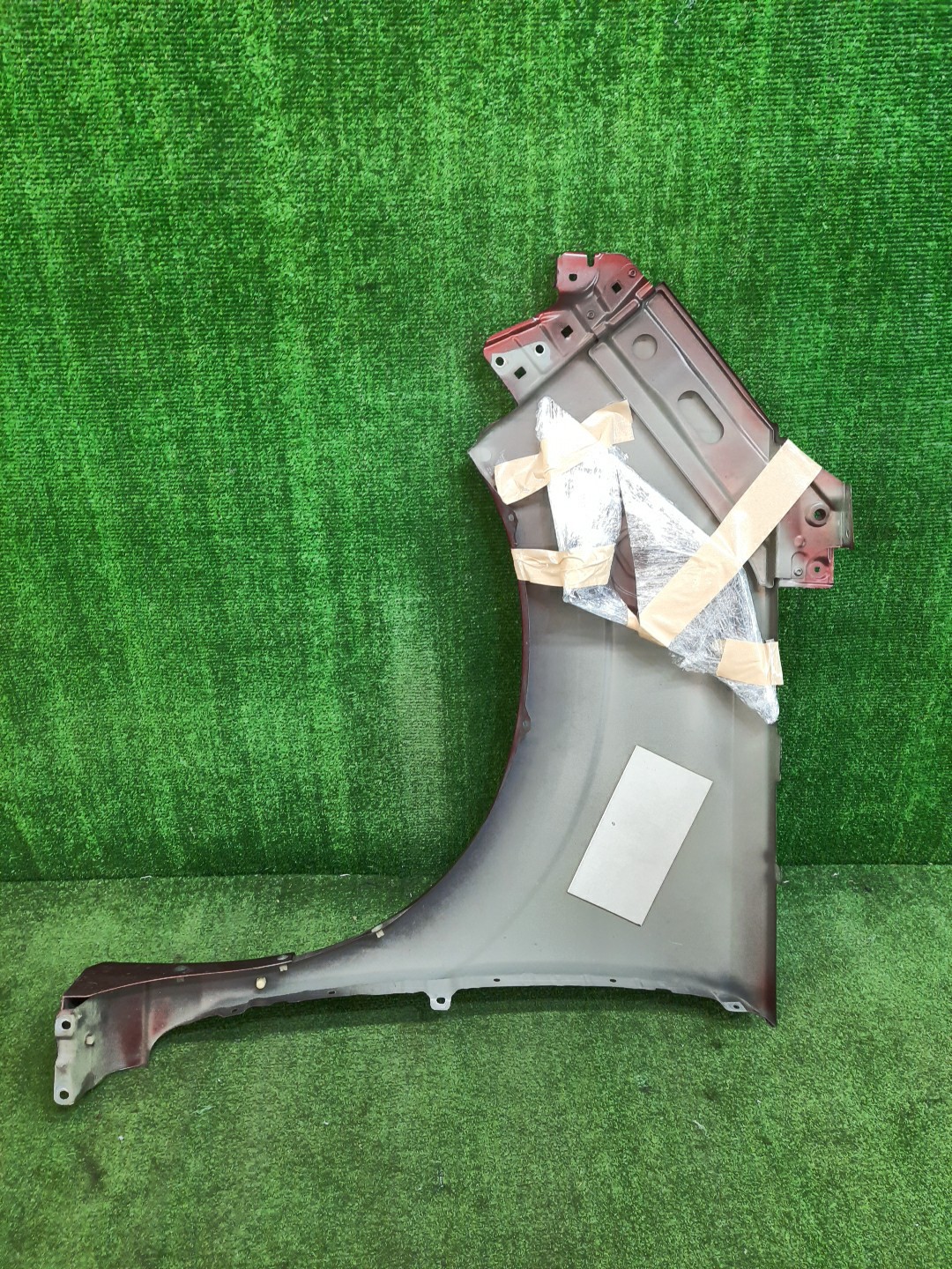 Крыло правое переднее NISSAN SERENA C27 7918 2 ракурс