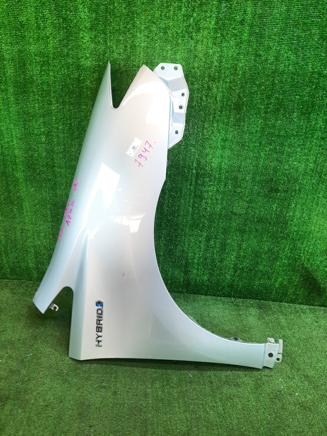 Крыло правое переднее TOYOTA SAI AZK10 7947 1 ракурс