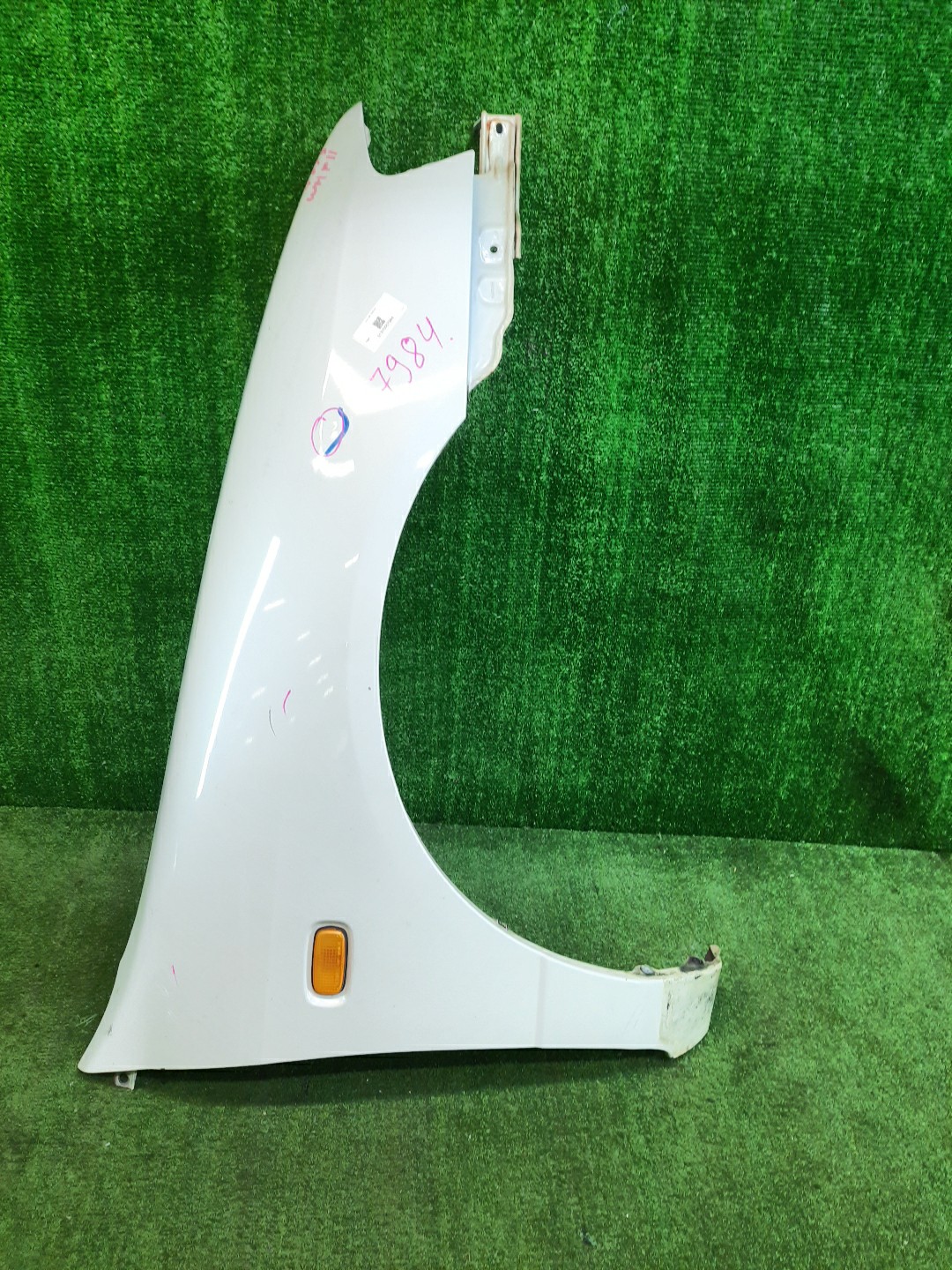 Крыло правое переднее NISSAN PRIMERA P11, WP11, QP11, HP11, HNP11, WQP11, WHP11, WHNP11 7984 1 ракурс Крыло правое переднее NISSAN PRIMERA P11, WP11, QP11, HP11, HNP11, WQP11, WHP11, WHNP11 7984 1 ракурс