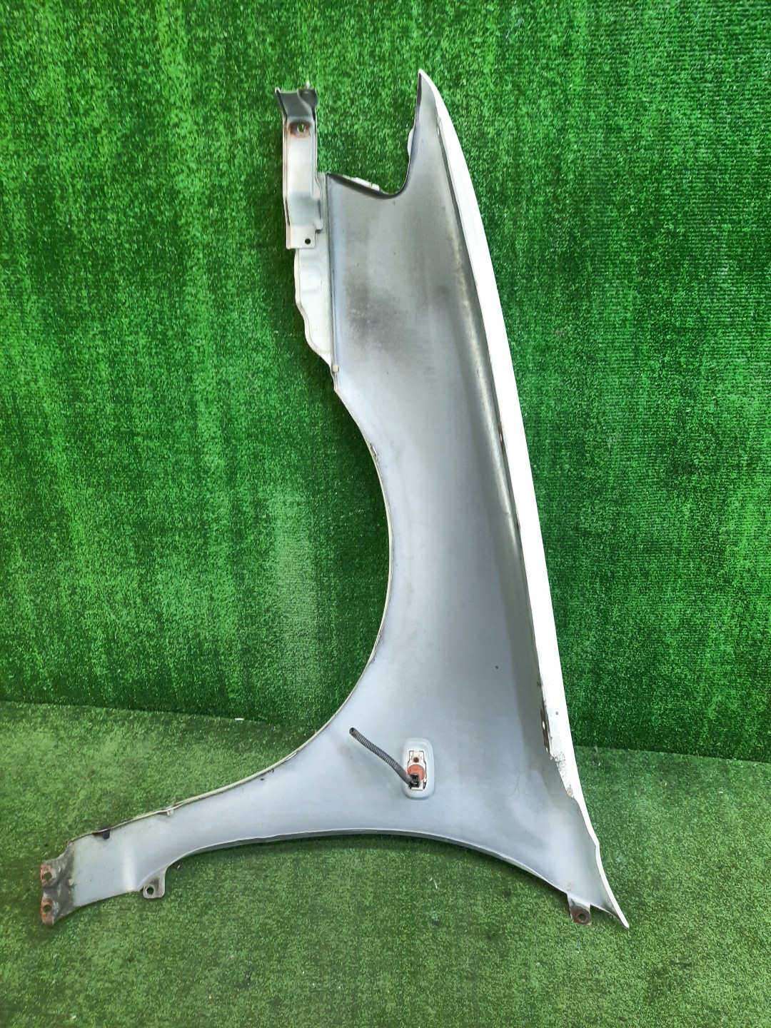 Крыло правое переднее NISSAN PRIMERA P11, WP11, QP11, HP11, HNP11, WQP11, WHP11, WHNP11 7984 4 ракурс